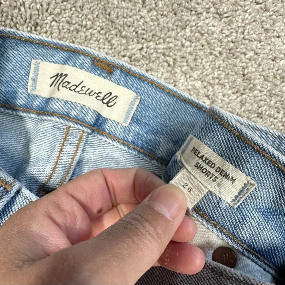 Madewell Relaxed Denim Shorts in Dunwoody Wash Blue Size 26